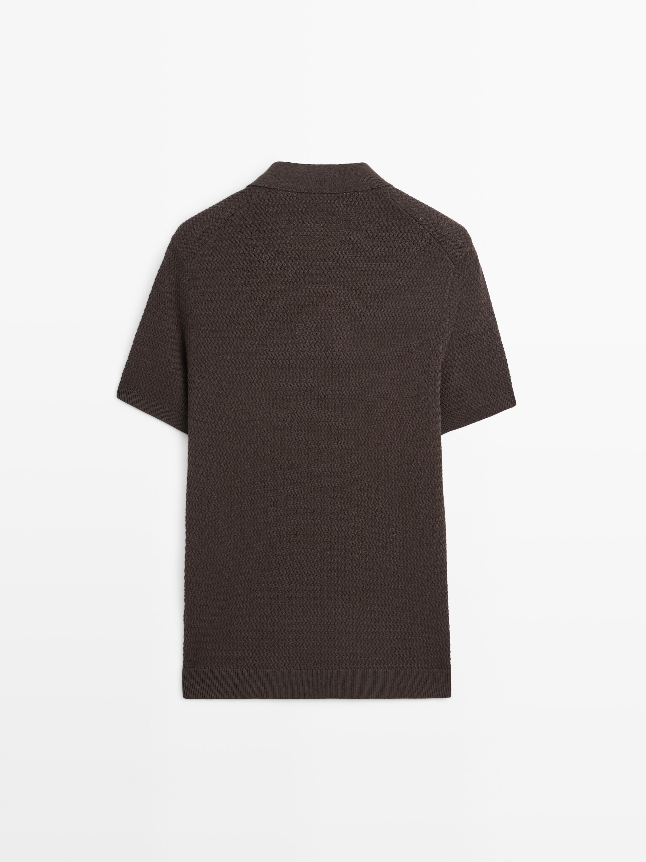 Short sleeve textured knit polo shirt